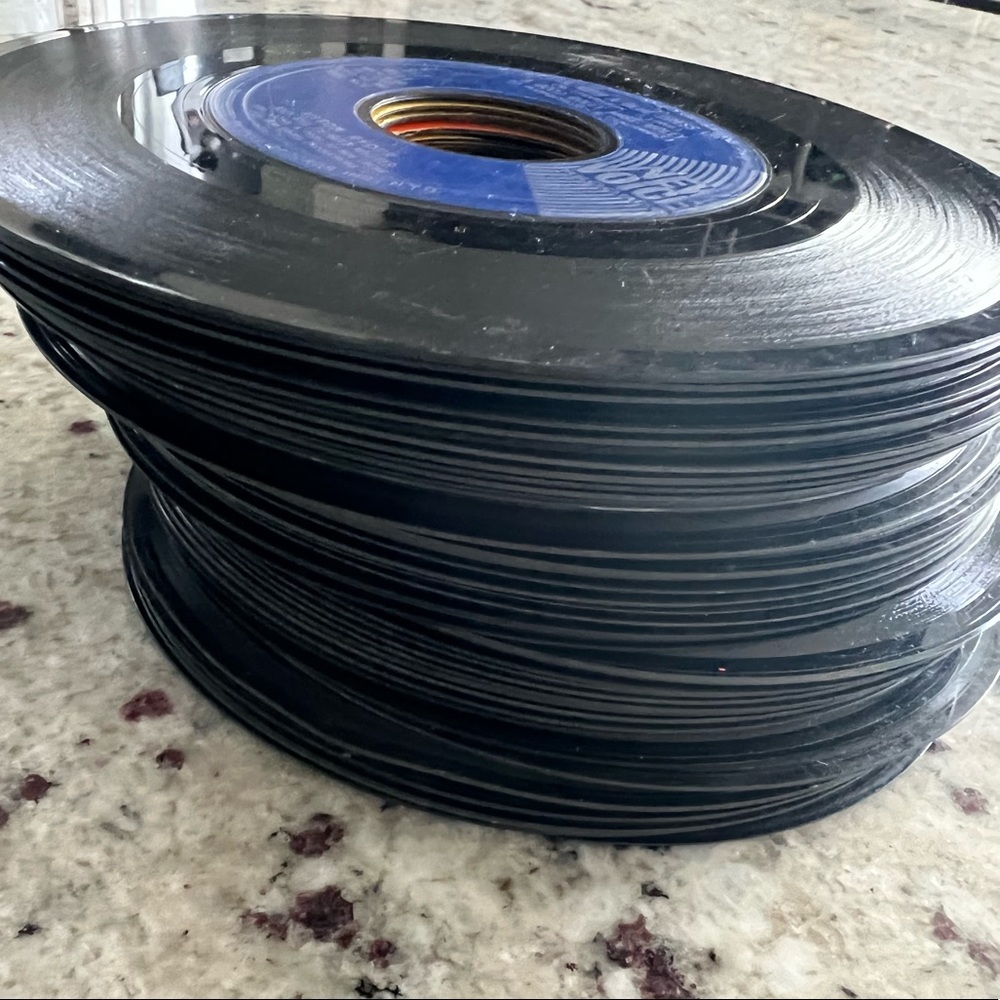 LOT of 45s rpm